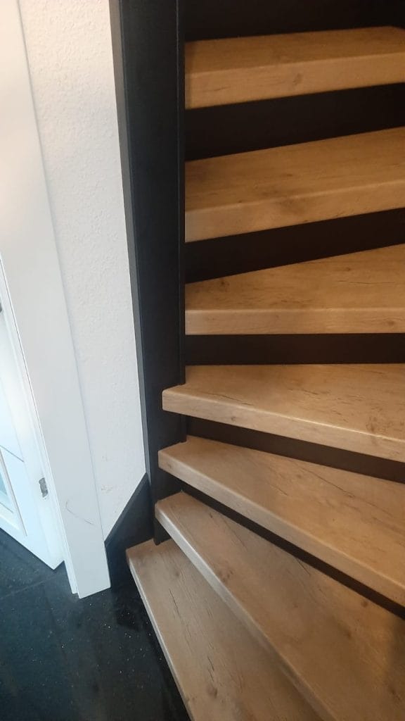 Overzettreden geplaatst op een trap in Zundert